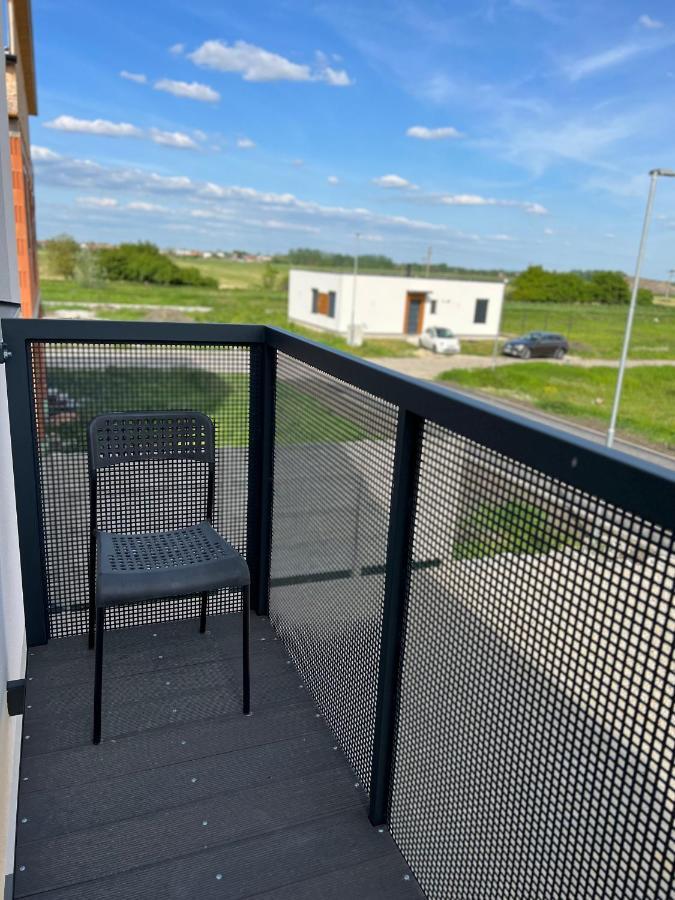 Apartmany Catalina Nesvady Exteriör bild