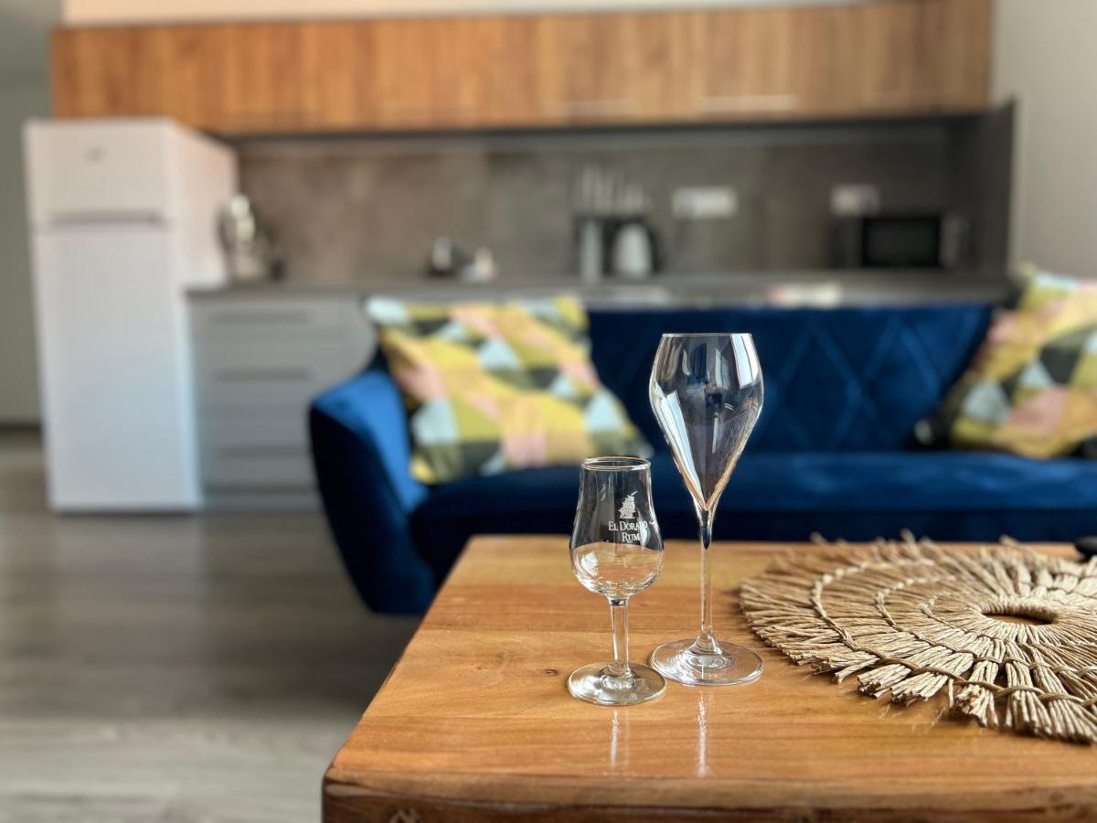 Apartmany Catalina Nesvady Exteriör bild