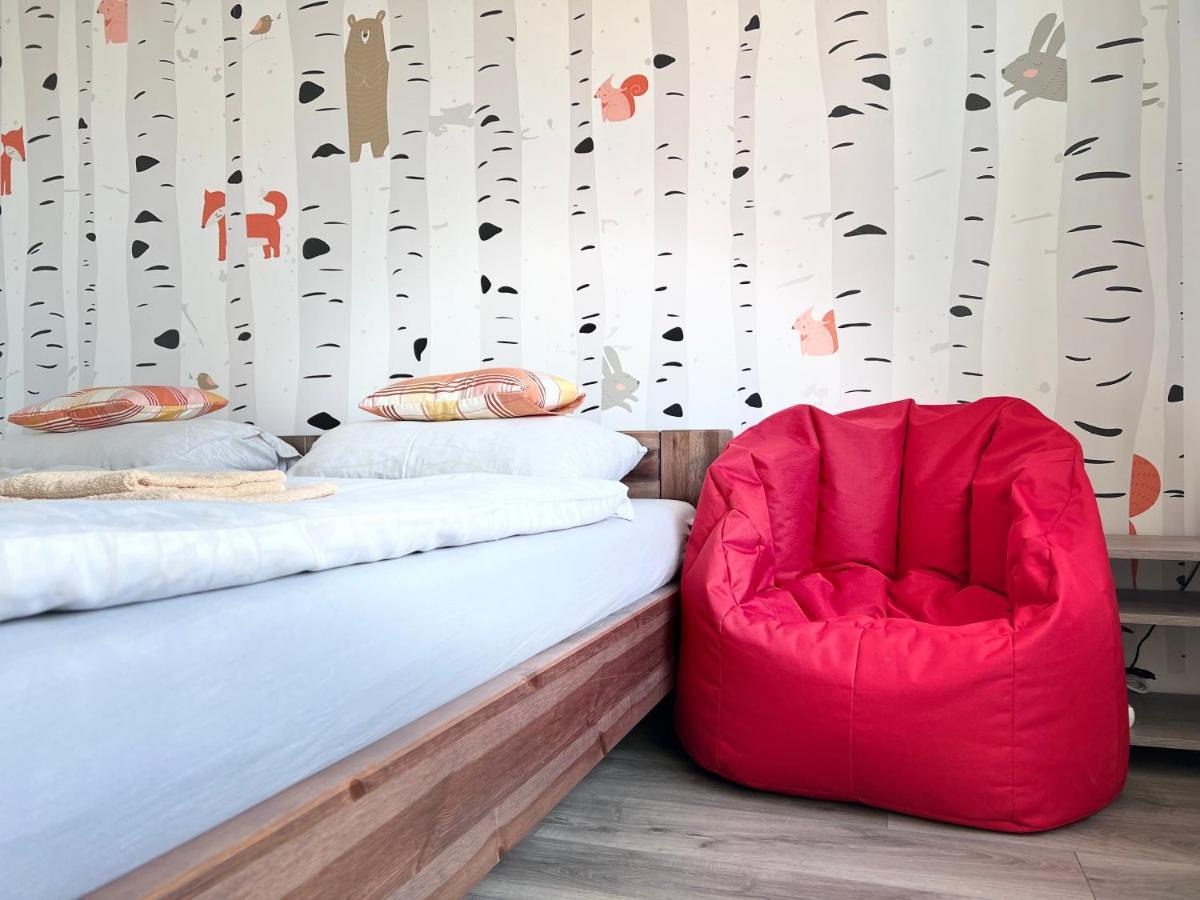 Apartmany Catalina Nesvady Exteriör bild