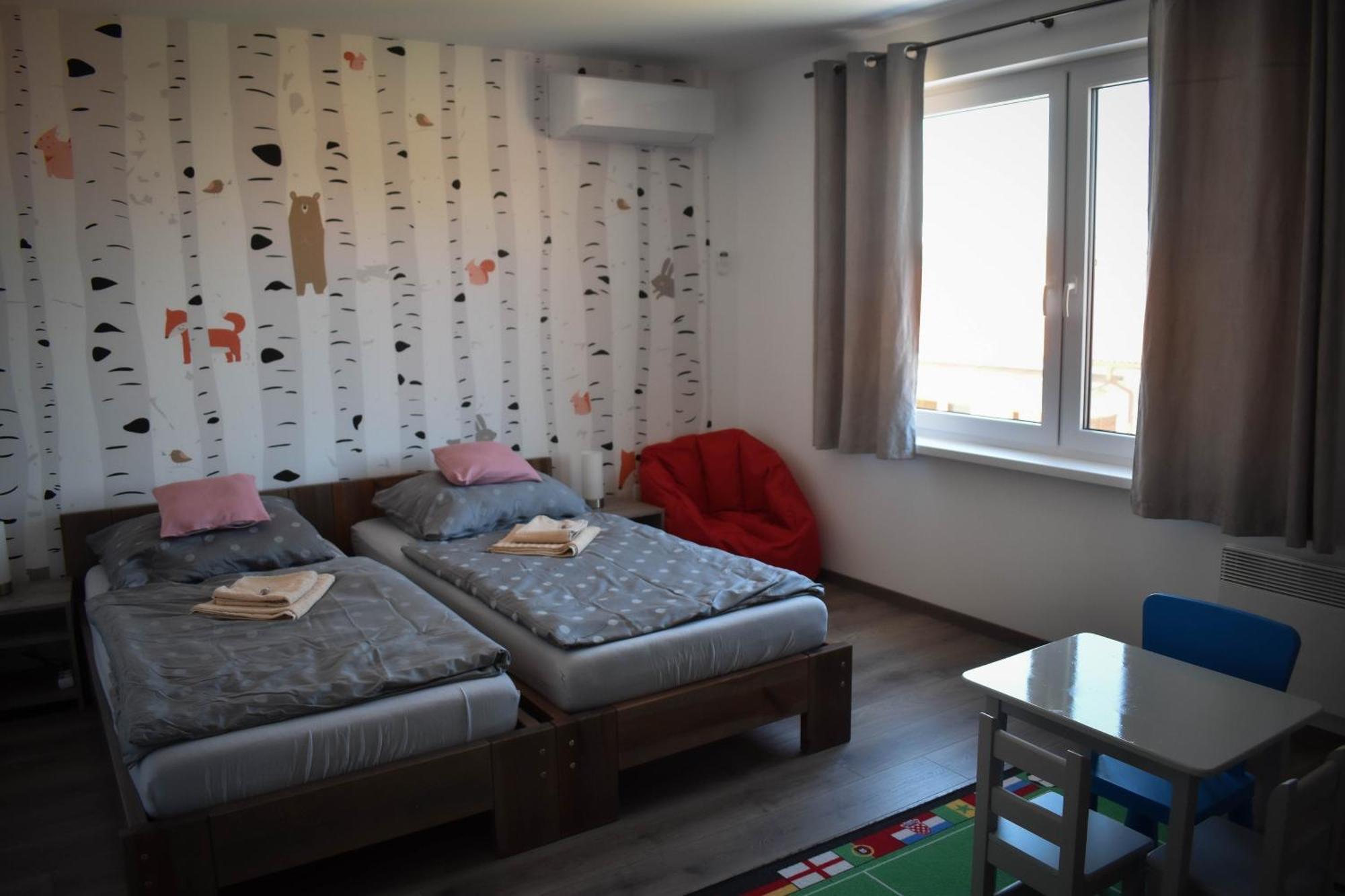 Apartmany Catalina Nesvady Exteriör bild
