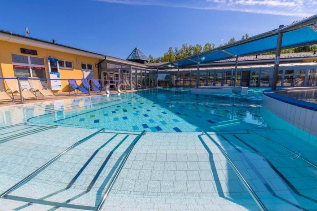 Apartmany Catalina Nesvady Exteriör bild