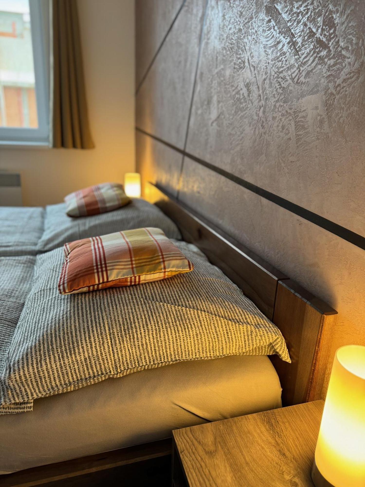 Apartmany Catalina Nesvady Exteriör bild